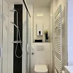 Apartment Feeling - Moderne 3-zimmer Am Uniklinikum, Naehe Messe Und Ruettenscheid, 