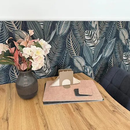 Feeling - Moderne 3-zimmer Am Uniklinikum, Naehe Messe Und Ruettenscheid, 