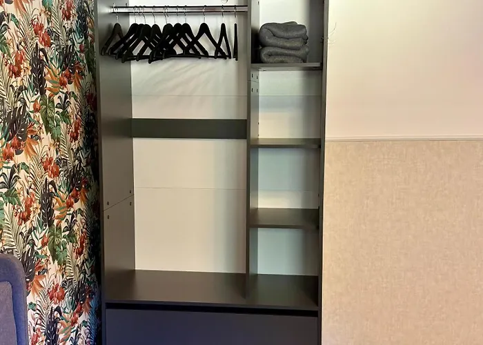 Feeling - Moderne 3-zimmer Am Uniklinikum, Naehe Messe Und Ruettenscheid, 